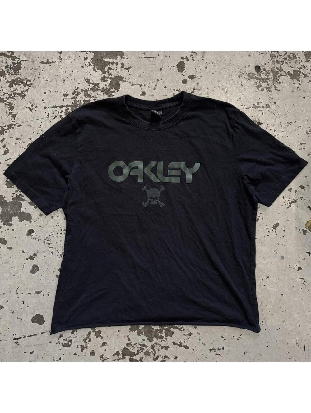 Mens Oakley Skull Tee SIze L